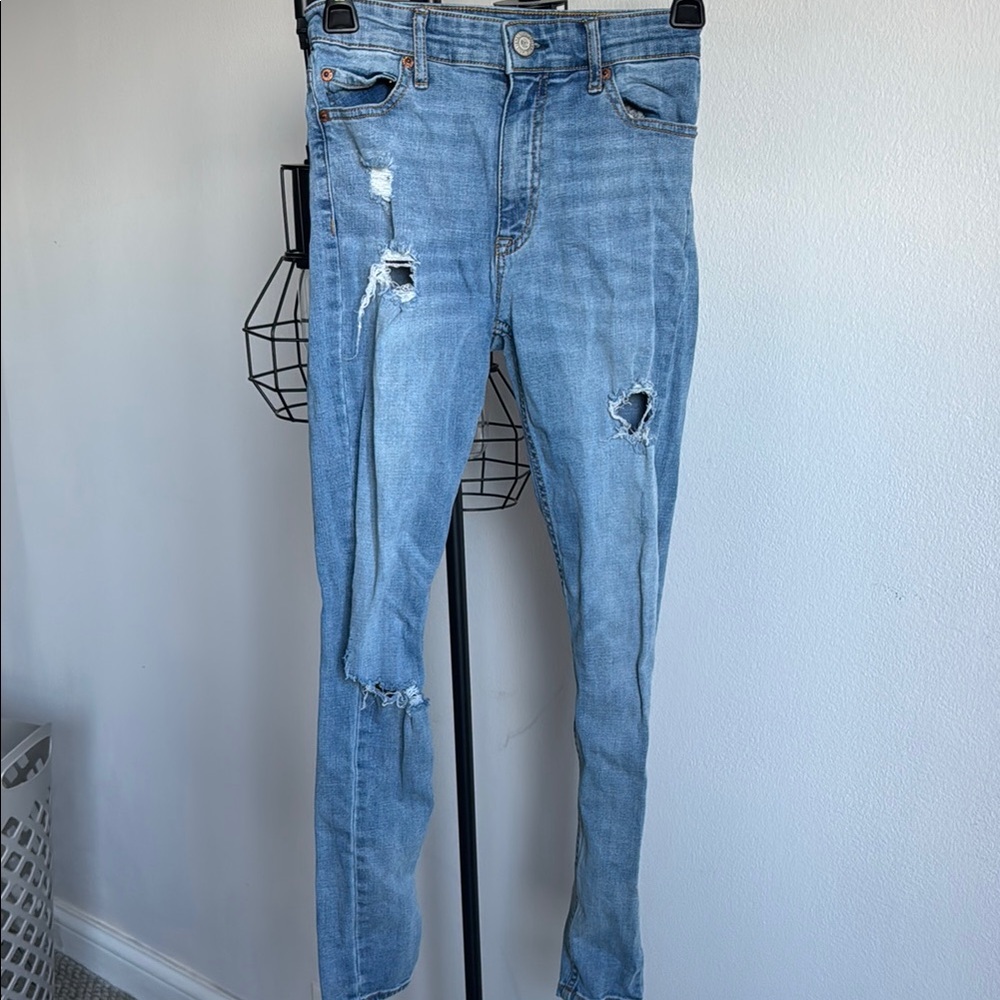 Distressed Light Blue Jeans